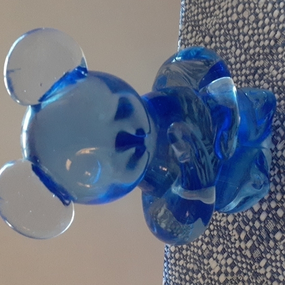 US Commemorative Fine Art Gallery Blue Koala Bear Figurine. 3.5" by 2.5". - Picture 2 of 8